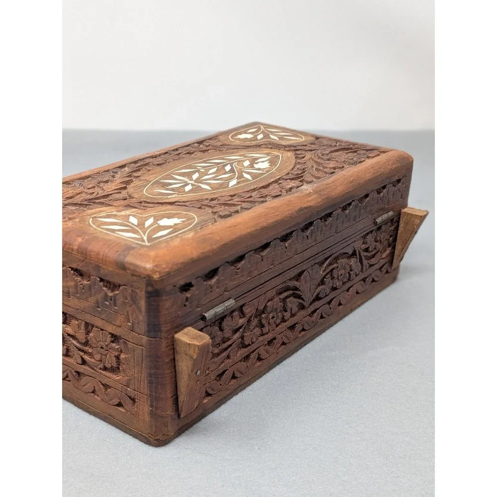 Inlaid Wooden Trinket Jewelry Box Red Velvet India Vintage